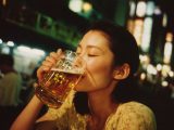 【泥酔】　25年12月20日　京都府　京都市　酔いつぶれ女子　　注目動画　⇒　https://rank.pink/drinkbeer　　#ビール女子　#泥酔　#酩酊女子　#ほろ酔い女子　#beer　　　